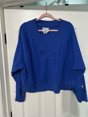 Champion Royal Blue V-Neck Pullover Sweatshirt